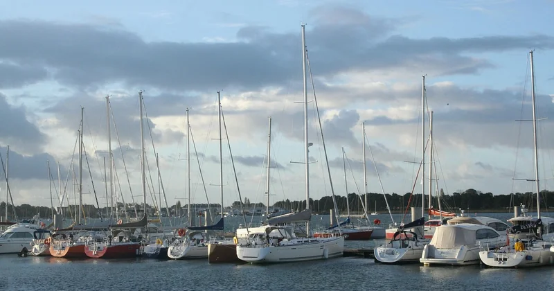 La formation : Lorient, l'école des fusiliers marins
